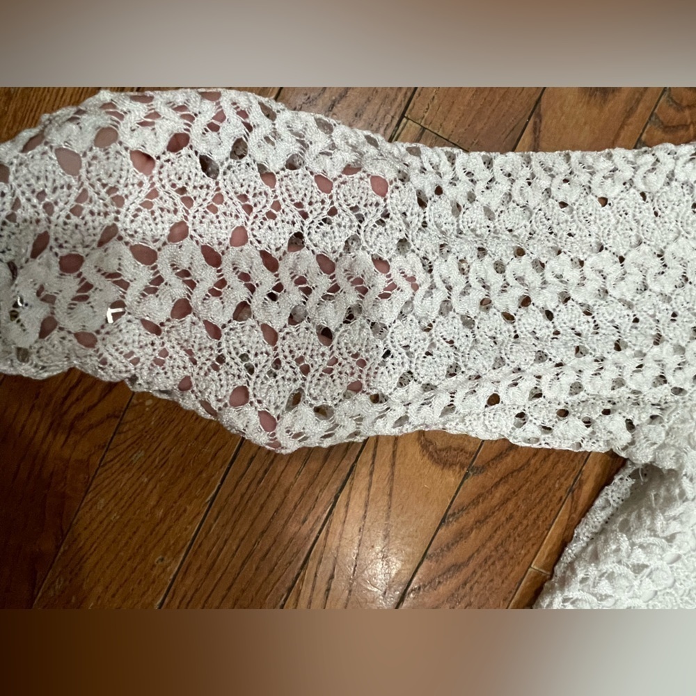 JM Collection White Textured Blouse - Picture 6 of 10